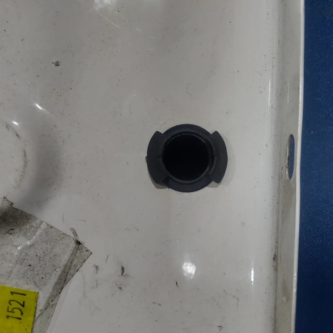 Curva de dreno preta para furo 19mm = 3/4 para condensadoras ar condicionado Philco - Imagem 2