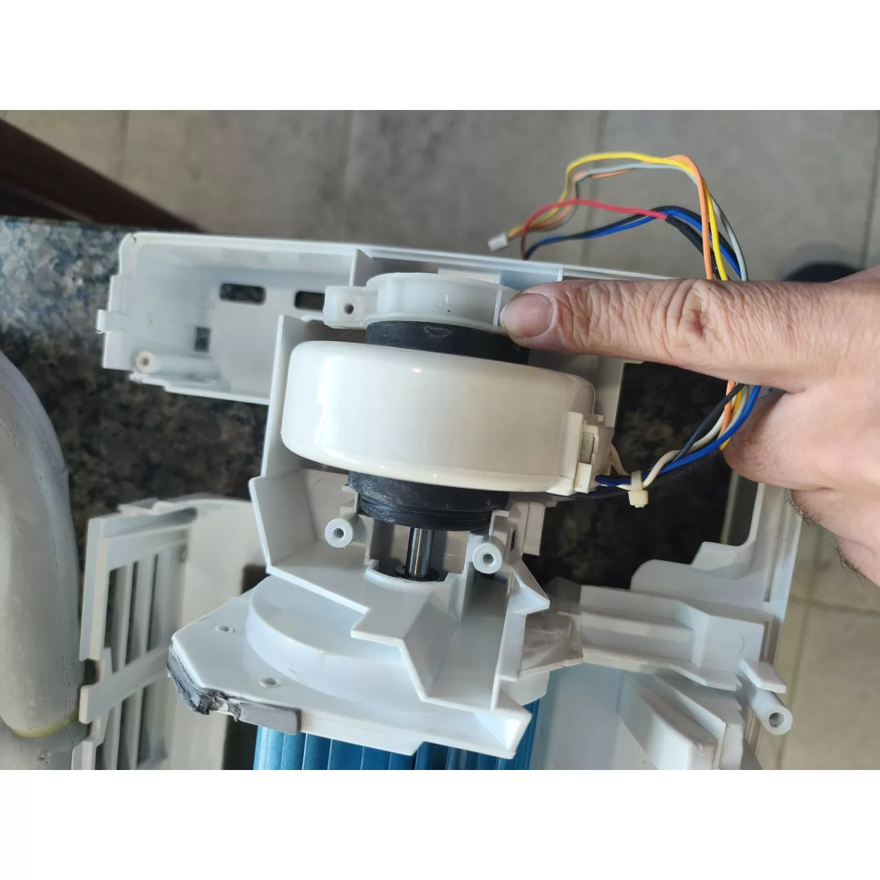 Suporte Do Motor Ventilador Evaporadora Ar Condicionado Consul Cbv07BBBNA - Imagem 2