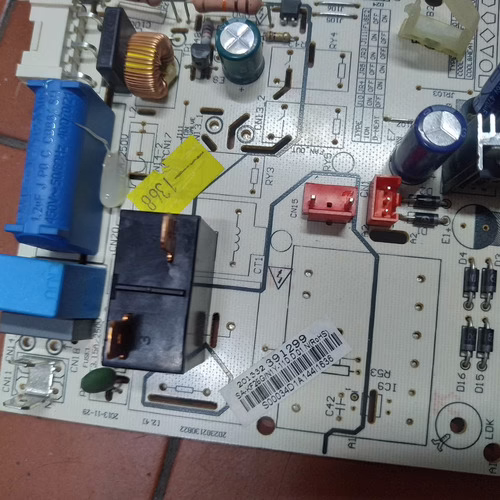 Placa Eletrônica Evaporadora Comfee 42MMCC07F5 - Imagem 2