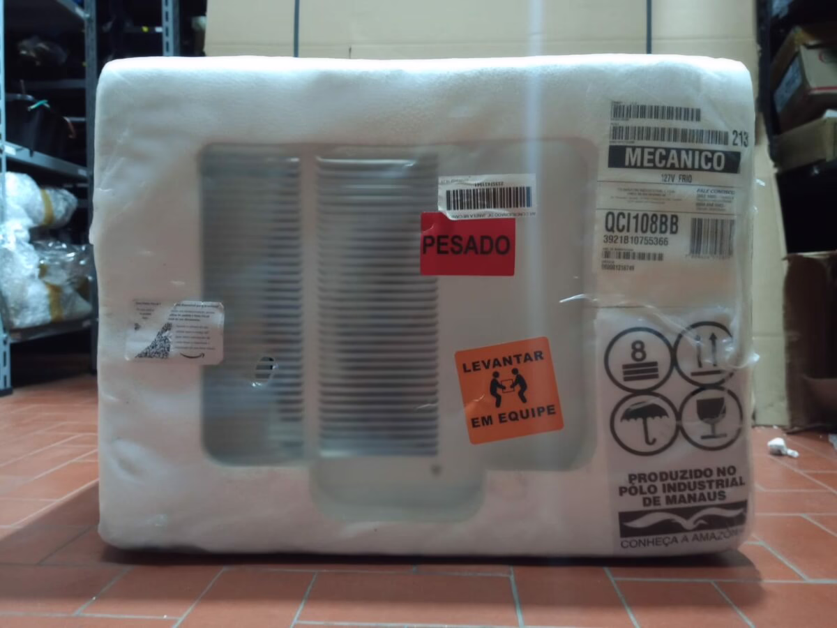Ar condicionado de janela SPRINGER 10000 BTUS QCI108BB 127V - Imagem 2